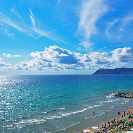 דירה White Flower 250mt From Sea - Happy אלסיו